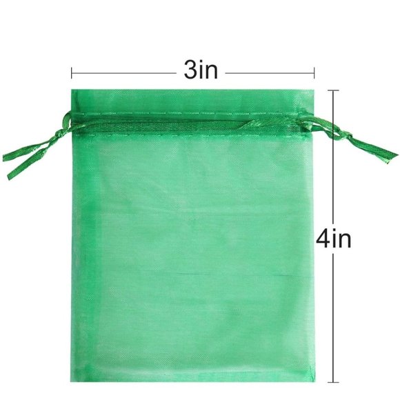 ⭐️5 for 20⭐️ 10 Green Organza Drawstring Bags 3" x 4" - Picture 1 of 7